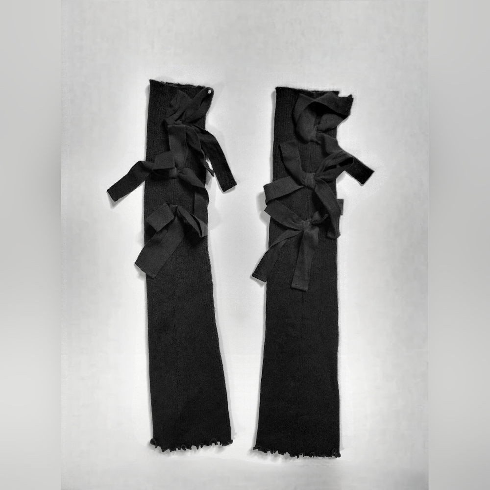 My Violet / Foxblood Black Bow Leg Warmers